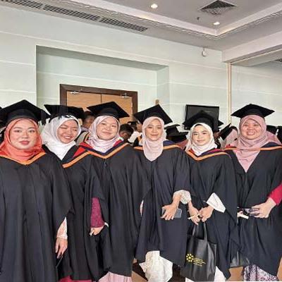Tahniah kepada 79 Pelajar DLM KPM Bandar Penawar yang bergraduasi sempena Konvokesyen CILTM 2023. 