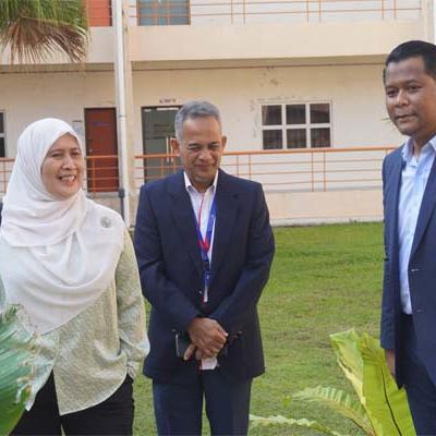 LAWATAN KERJA PUAN SITI AMINAH (PENGARAH BPT) & LEGASI SEMPENA MESYUARAT PELUNCURAN LOGISTICS LEARNING PROVIDER (LLP)