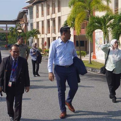 LAWATAN KERJA PUAN SITI AMINAH (PENGARAH BPT) & LEGASI SEMPENA MESYUARAT PELUNCURAN LOGISTICS LEARNING PROVIDER (LLP)