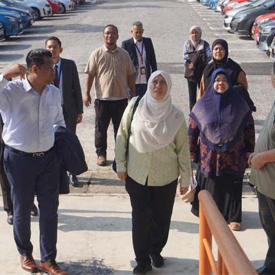 LAWATAN KERJA PUAN SITI AMINAH (PENGARAH BPT) & LEGASI SEMPENA MESYUARAT PELUNCURAN LOGISTICS LEARNING PROVIDER (LLP)